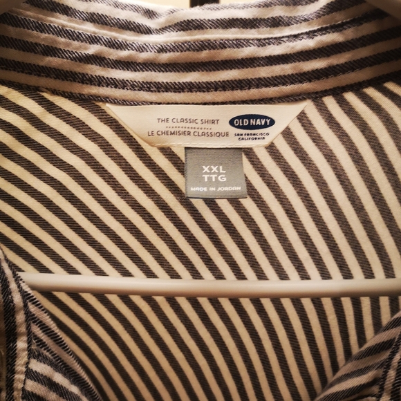 Old Navy button up - Picture 2 of 3